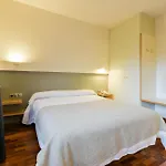 Robert Hotel 2*