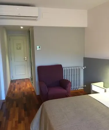 Hotel Robert