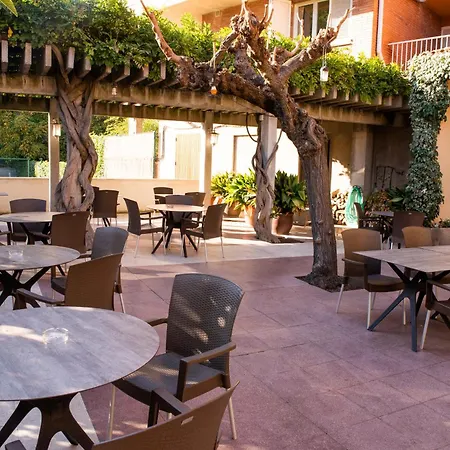 Hotel Robert La Pobla de Claramunt