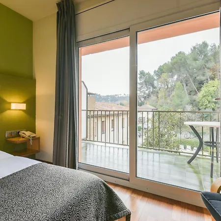 Robert Hotel 2*