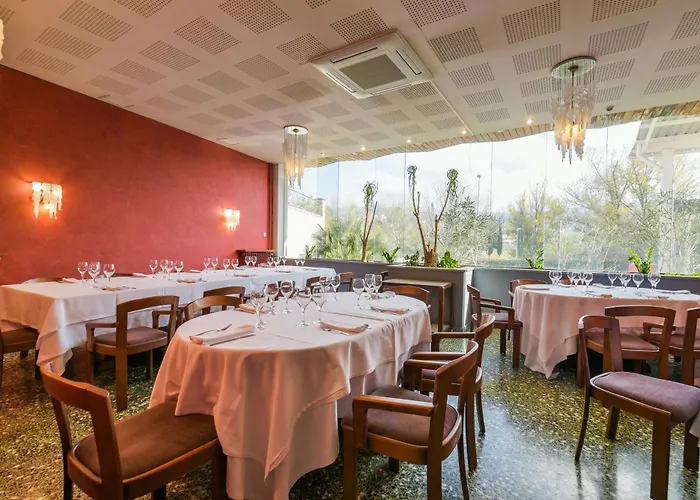 Robert Hotel 2*